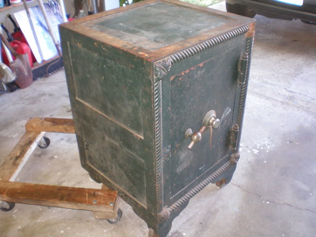 Old Safe Restoration Project (Pic Heavy)