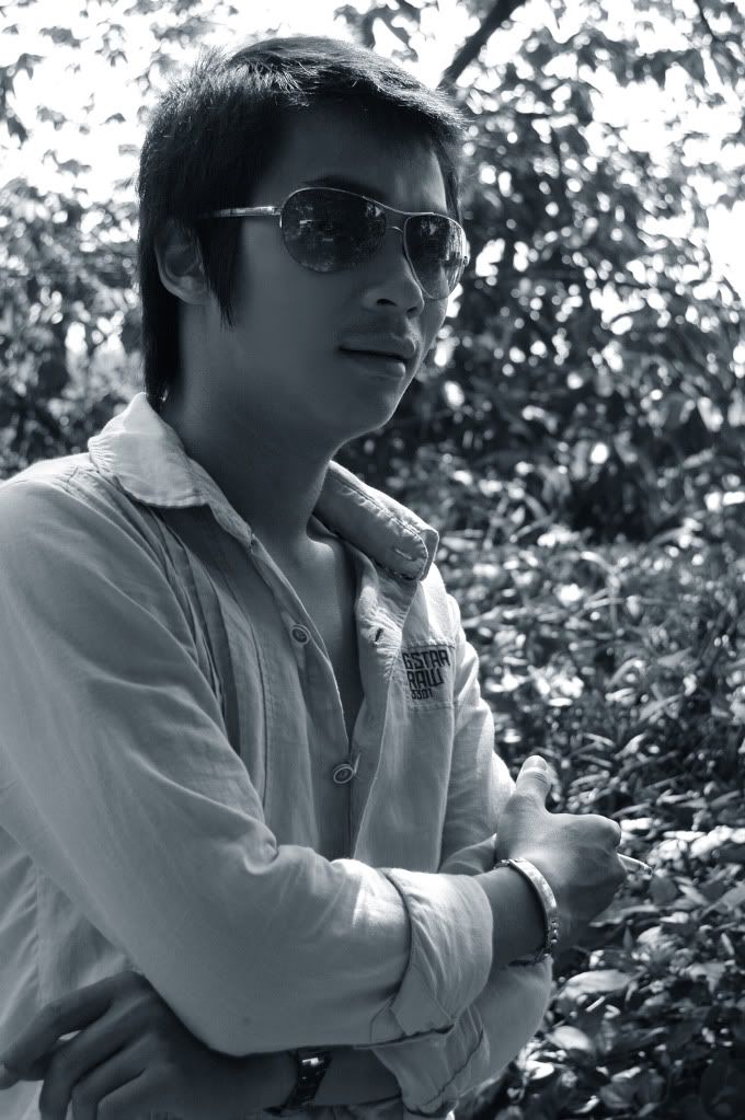 [IMG]